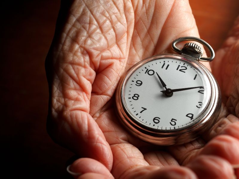 Come prevenire e combattere i segni dell’invecchiamento